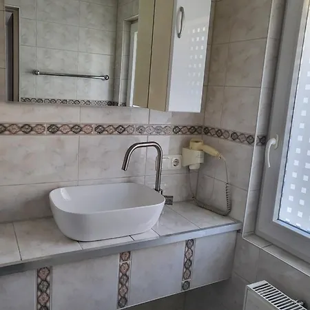 T&K Appartements Bad Homburg vor der Höhe Esterno foto