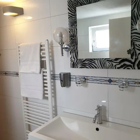 T&K Appartements Bad Homburg vor der Höhe Esterno foto